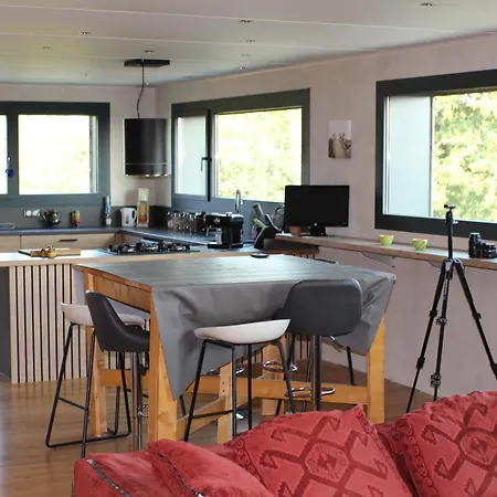 Entre Nature & Silence Au Coeur Du Quercy